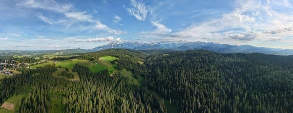 Widok na Tatry z Bukowiny Tatrzańskiej